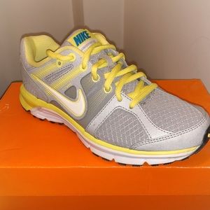 Nike Anodyne DS, women’s size 5, new in box